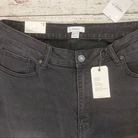 Forever 21 mom high rise relaxed fit tapered jeans NWT plus size - Picture 4 of 4
